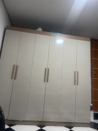 Guarda Roupa