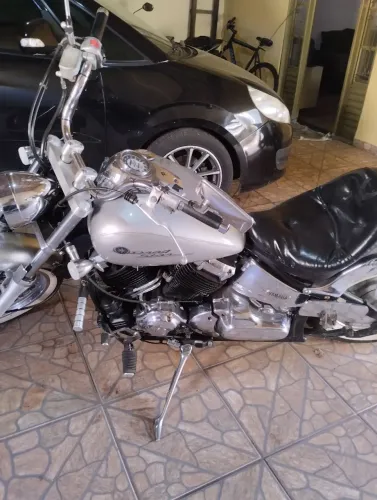 Moto Drag Star 650