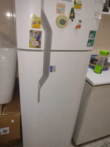 Geladeira Electrolux Dc30