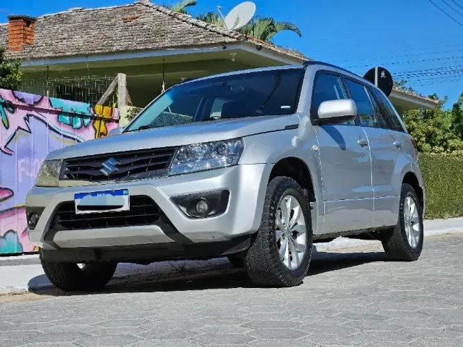Suzuki Grand Vitara 2.0 16V 4x2/4x4 5P Mec. 2014