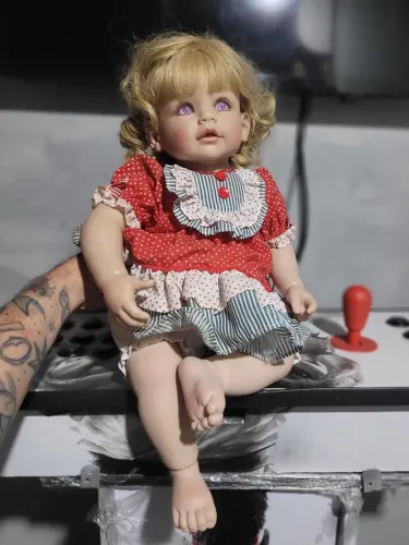 Boneca Adora Doll ( boneca importada)