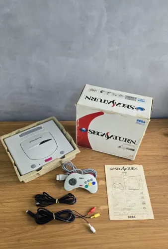 Sega Saturn Completo