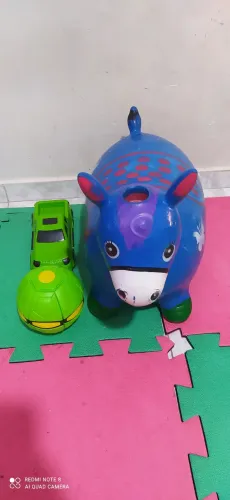 Lote de brinquedo Pocoto Bola Voadora Caminhonete