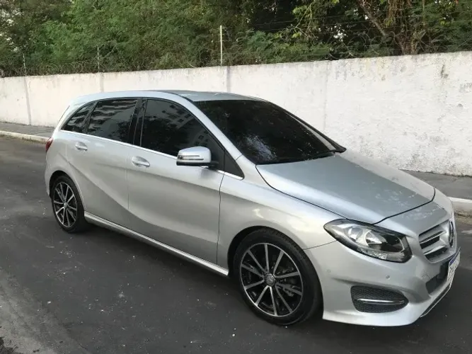Mercedes-Benz Classe B 200 CGI 1.6 TB Sport 156cv AUT 2015