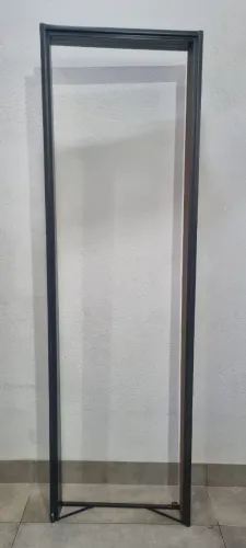 Batente de aço com abertura para esquerda 2,10 x 0,60 - novo