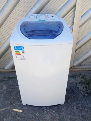 Máquina de lavar roupas Electrolux 8kg