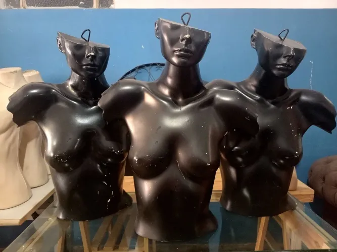 Manequim feminino 