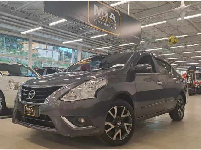 Nissan Versa Unique 1.6 16V Flexstart 4P Aut. 2017