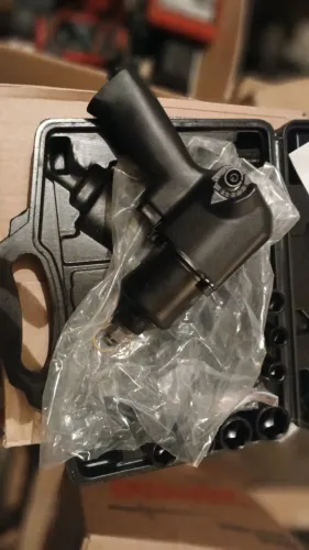 Parafusadeira de Impacto Pneumática 1/2 Pol. FG3300 da FORTGPRO - NOVA