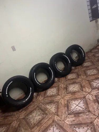 Pneus bf
