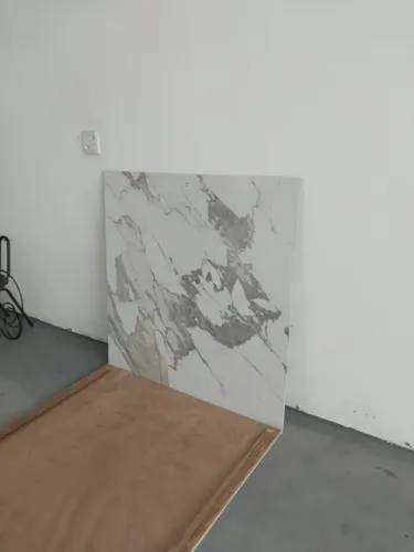 Porcelanato 1,20x1,20m Ceusa