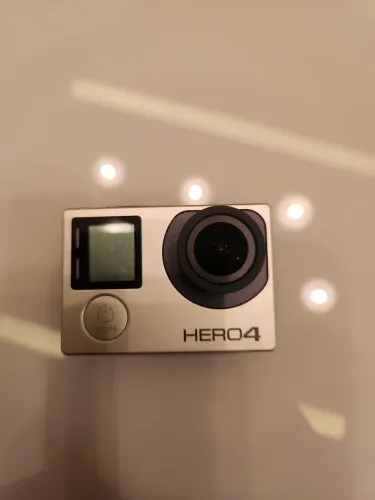 Go Pro Hero 4 em Excelente Estado
