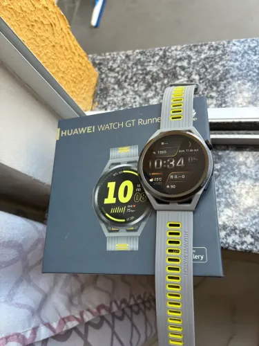 Smartwatch Huawei gt runner