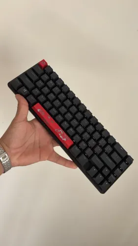 Teclado mecânico HyperX Alloy Origins 65