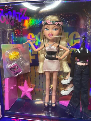Bratz mea G lacrada 