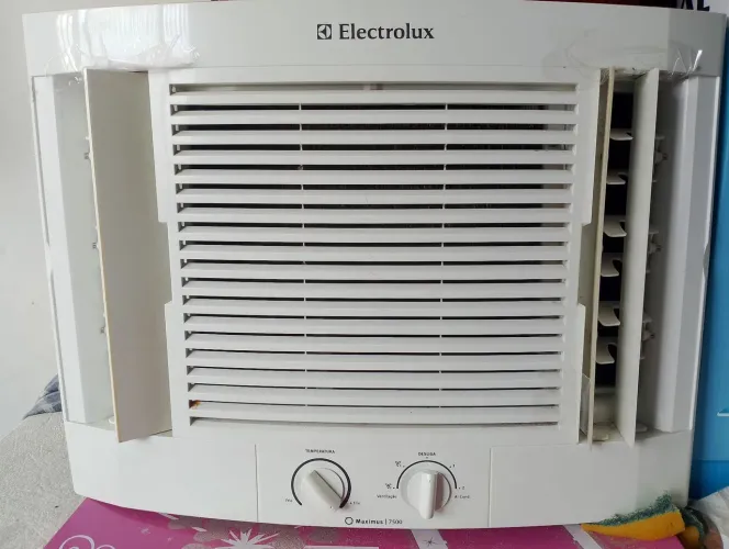 Vendo Ar-condicionado Eletrolux 220v
