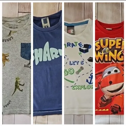 Kit com camisetas, tamanho 2 anos