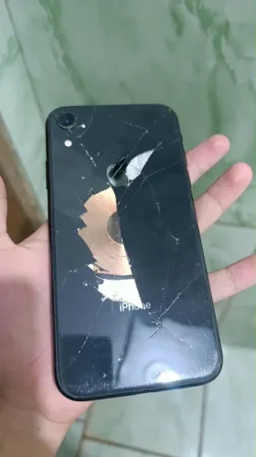 IPHONE XR PARA TROCA