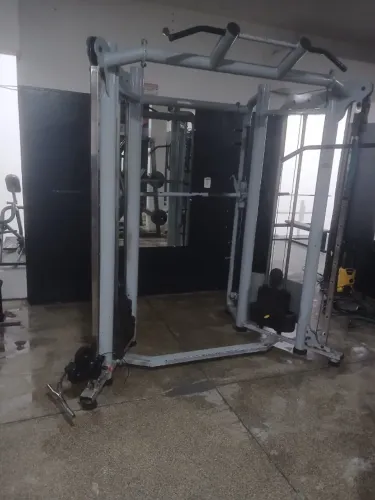 Academia/musculação ALUGUEL DAS MAQUINAS