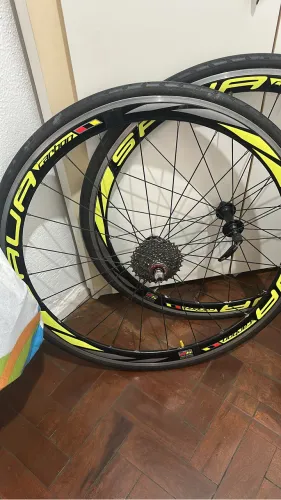 Par de Rodas | Speed | Freio de Aro | Excelente Estado