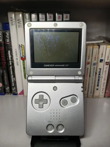 Gameboy Advance SP Platinum Silver