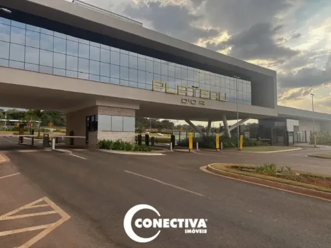 Terreno - Condomínio Plateau D'or - 640m2
