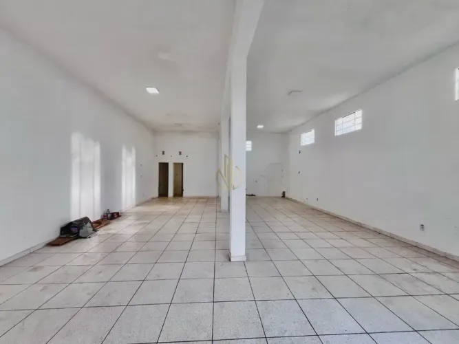 Salão para alugar, 130 m² por R$ 2.200/mês - Jardim São Francisco - Mogi Guaçu/SP