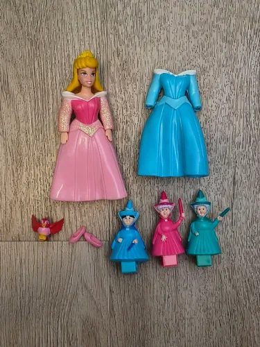Miniatura Bela adormecida e acessórios