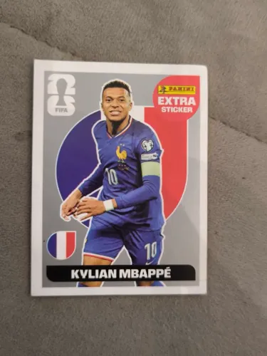 sticker extra do Kylian Mbappé prata