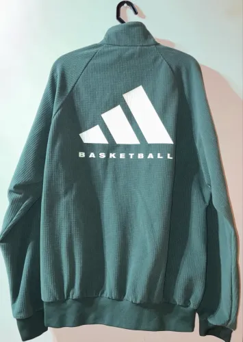 Jaqueta adidas basketball verde