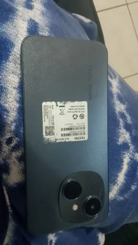 Celular só pagar pra desbloquear novo com película e tudo peguei em uma dívida