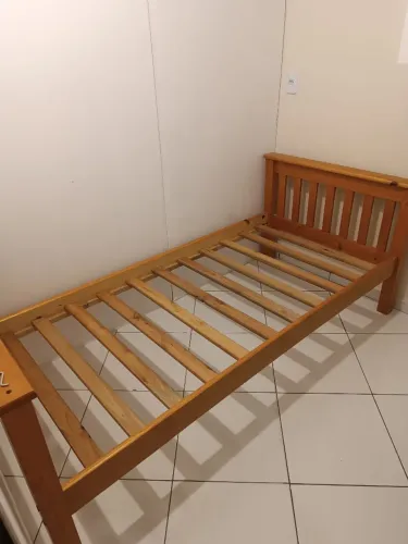 Cama de solteiro