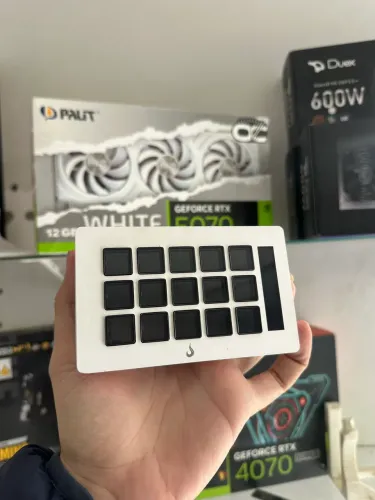 StreamDeck Risemode 15 Botões e tela LCD
