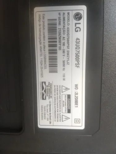 Vendendo uma TV LG 43UQ7500 com tela quebrada