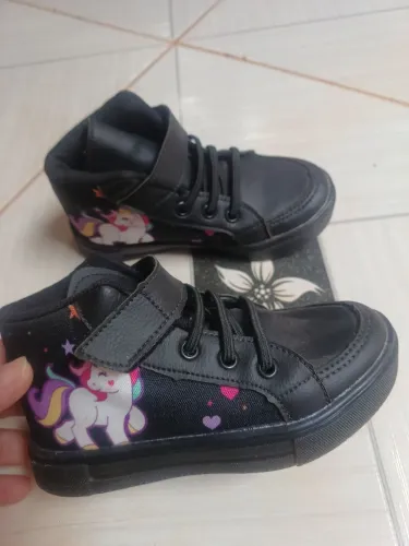 Desapegando sapatinho infantil novo