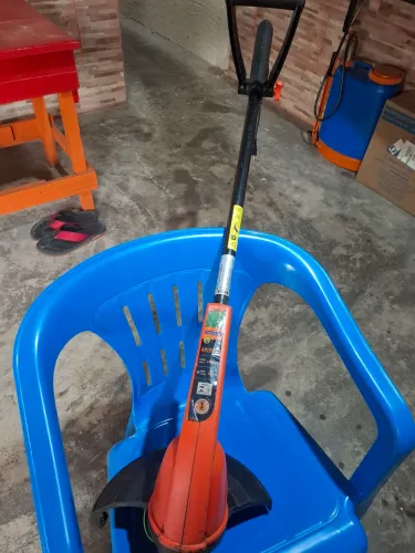 APARADOR DE GRAMA com status de ROÇADEIRA. É Tramontina!!!