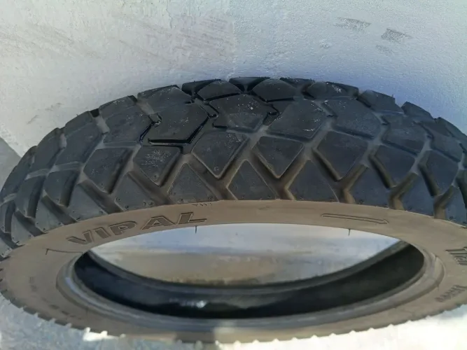 Pneu vipal original para Bros ou Yamaha