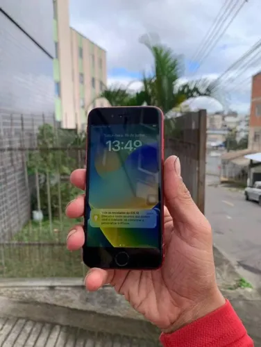 Iphone 8 Red muito novo