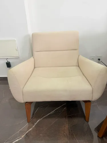 Vendo Poltrona usada