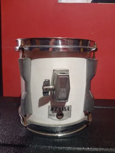 Vende-se tom de 8 Da Tama Rockstar 