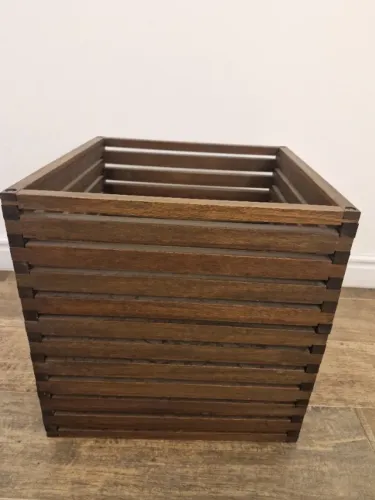 Cachepot de madeira