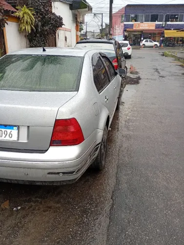 Volkswagen Bora 2.0/ 2.0 Flex 8V Mec. 2006