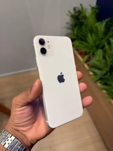 iPhone 11 64gb branco | Impecável