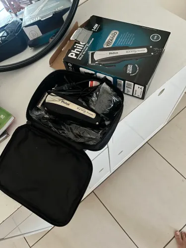 Máquina de cortar cabelo 14w com bolsa e kit completo