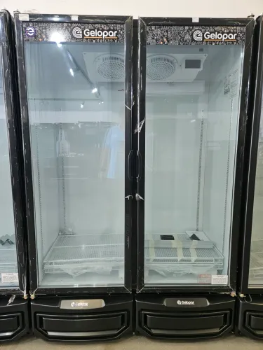 refrigerador duplo para cervejas 950 litros Gelopar - novo