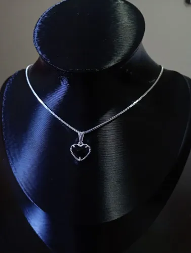 Colar Feminino Coração Black