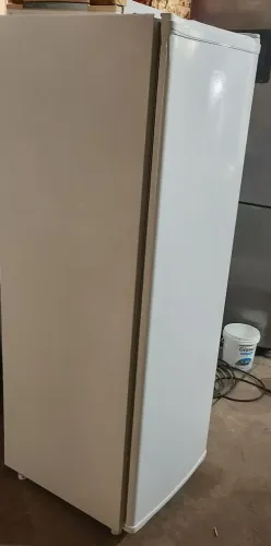 Vendo geladeira 