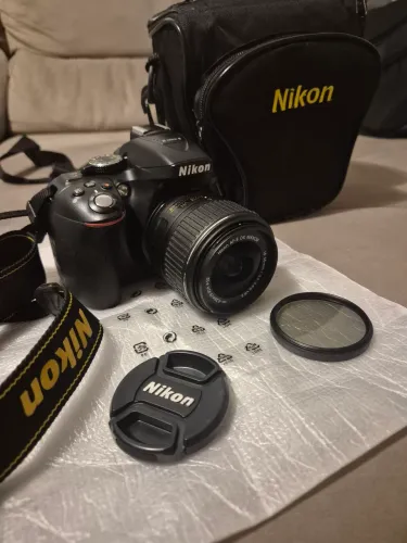 Nikon D5300 + Lente 18-55mm VR II, Kit Completo