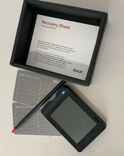 Hardware Wallet Secux W20 - Criptomoedas Seguras