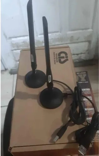 Antena para ampliar sinal para diversas utilidades saída em usb - 2 unidades